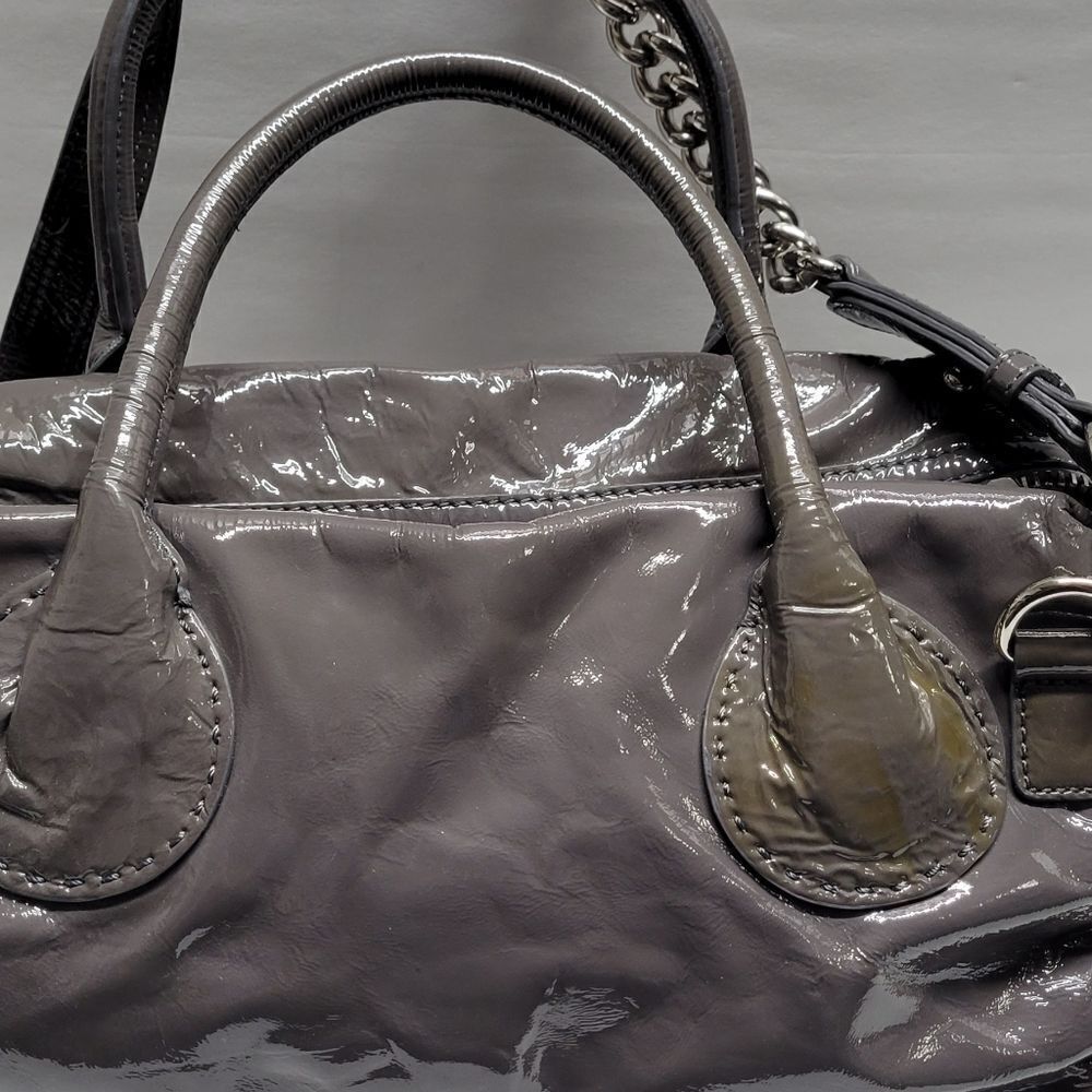 Badgley Mischka gray patent leather purse - Picture 11 of 11